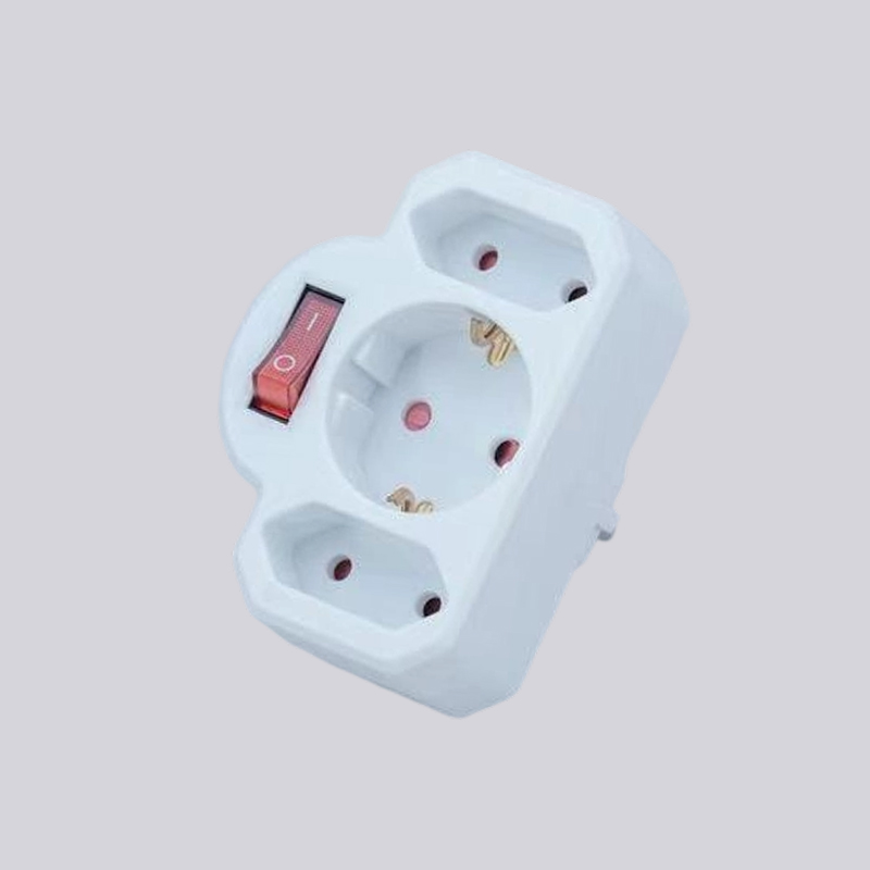 G01-01/2K german type one round plug, two flat plugs, with switch adaptor
